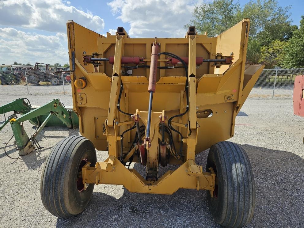 Image for 2015 Haybuster 2800