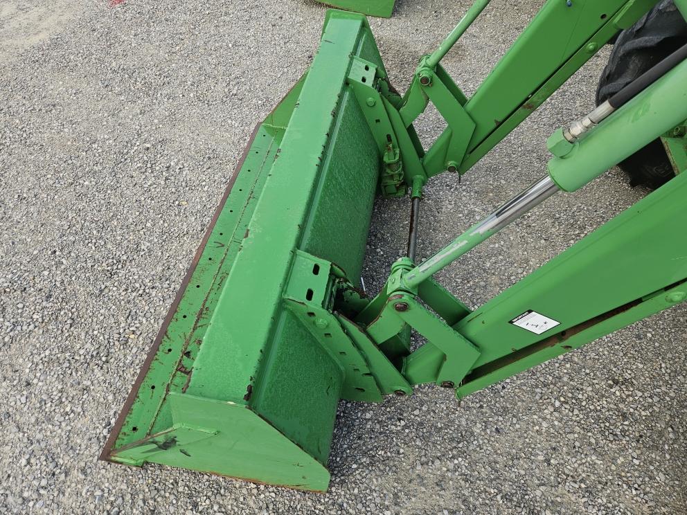 Image for 2006 John Deere 6420