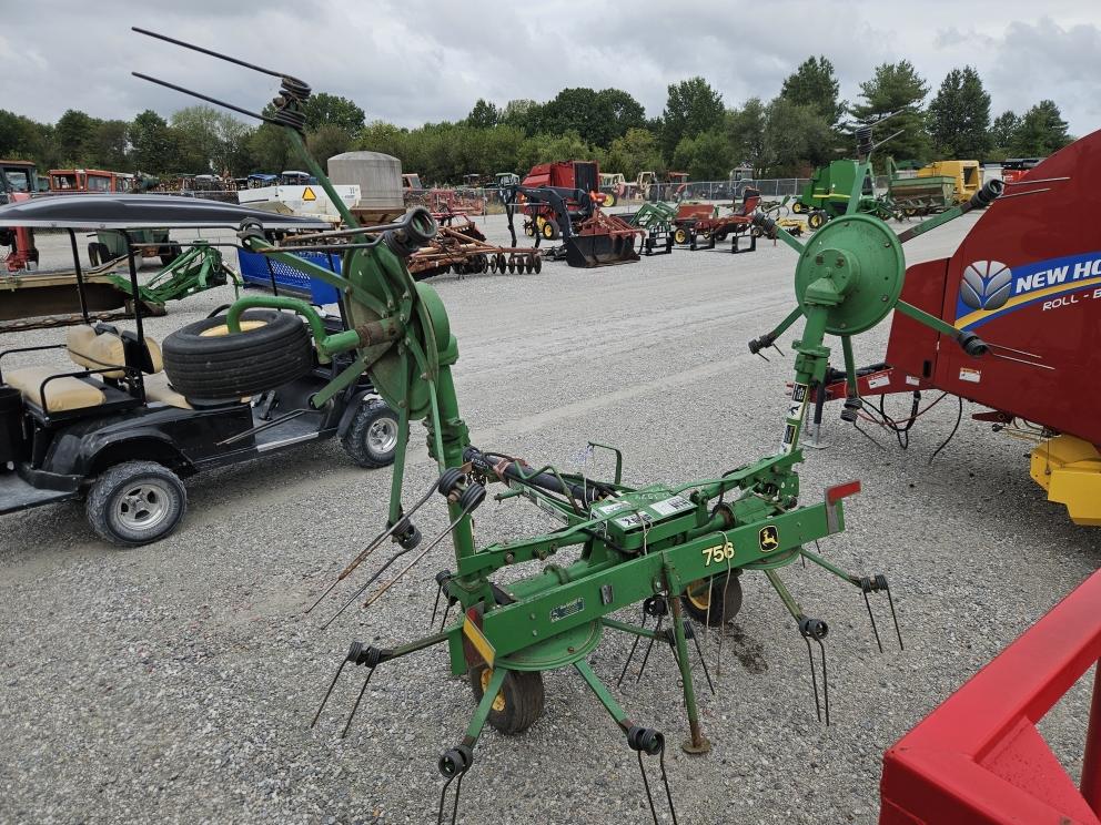 Image for 2005 John Deere 756