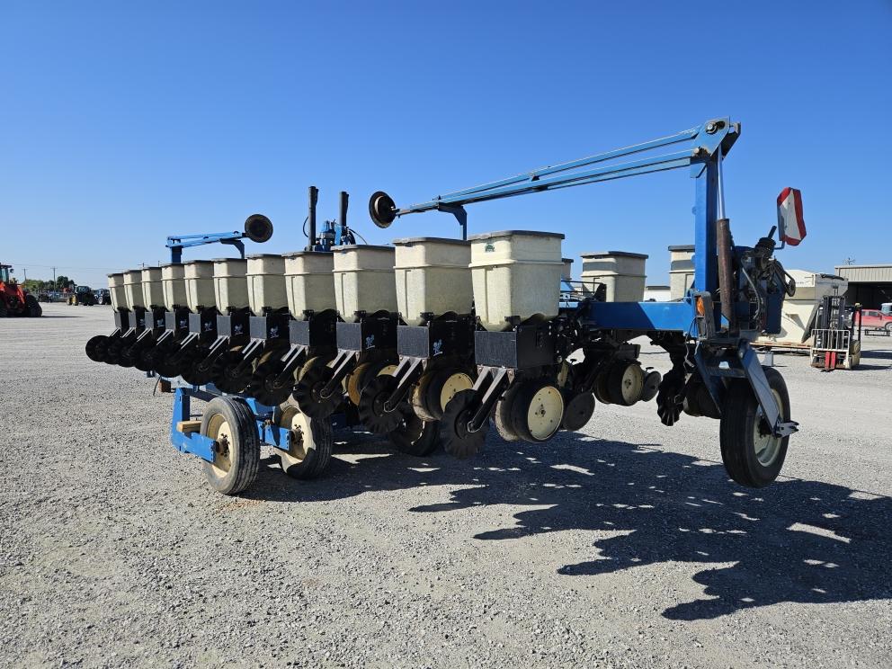 Image for Kinze 2600