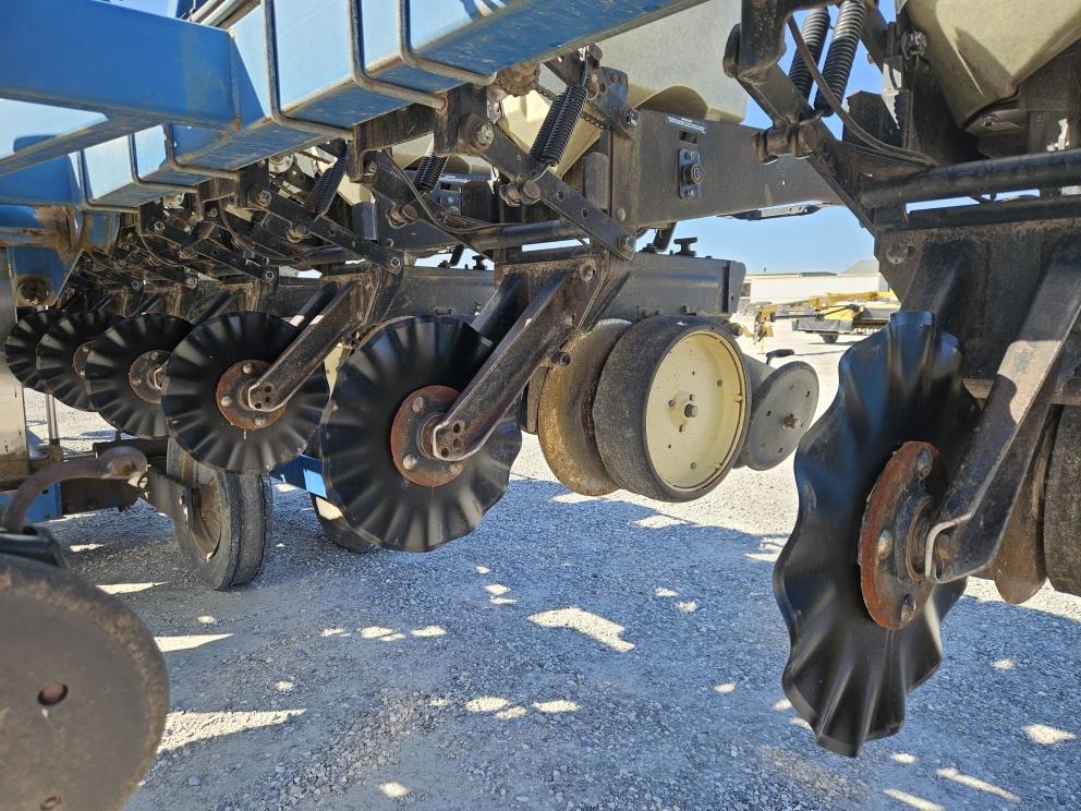 Image for Kinze 2600