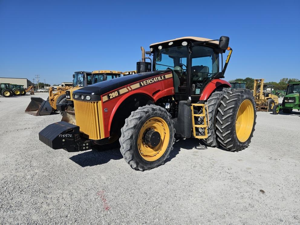 Image for 2013 Versatile 260