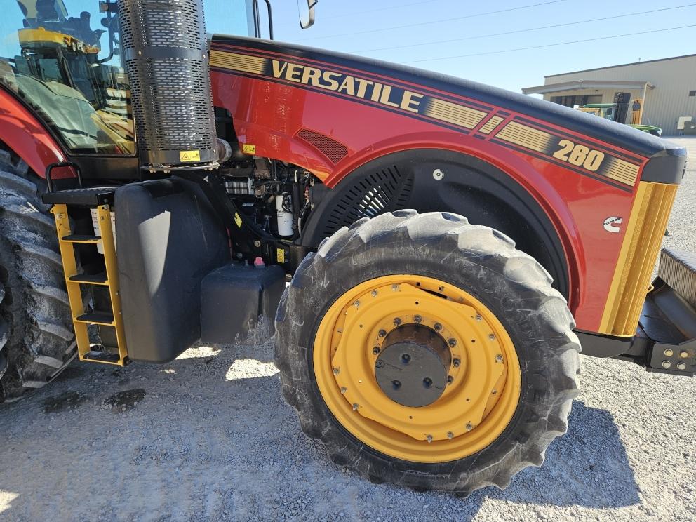 Image for 2013 Versatile 260