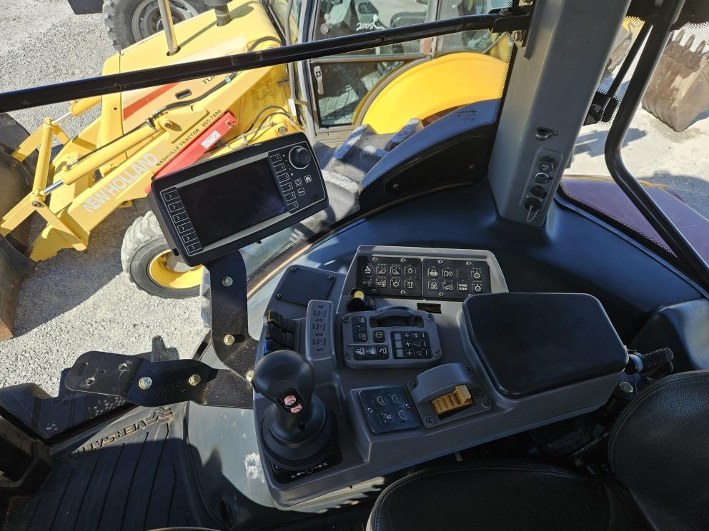 Image for 2013 Versatile 260