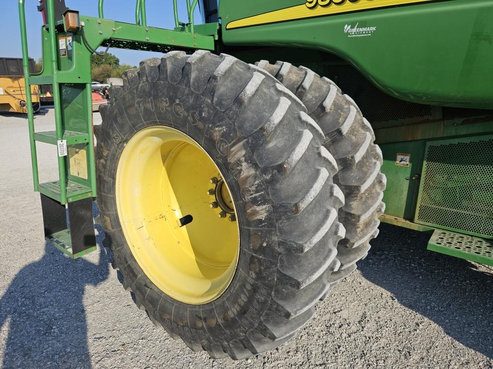 Image for 2005 John Deere 9860 STS