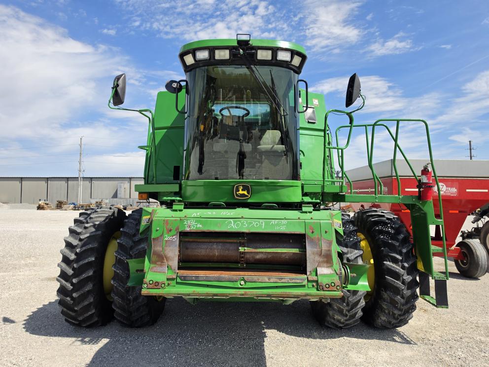 Image for 2005 John Deere 9860 STS