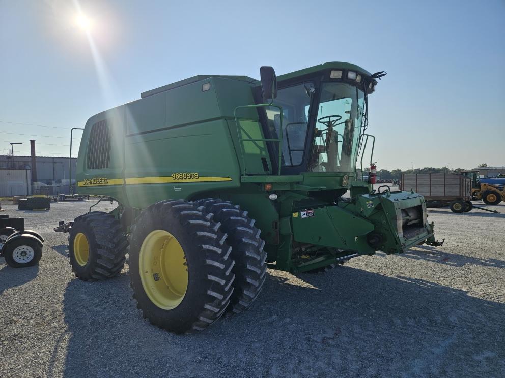 Image for 2005 John Deere 9860 STS