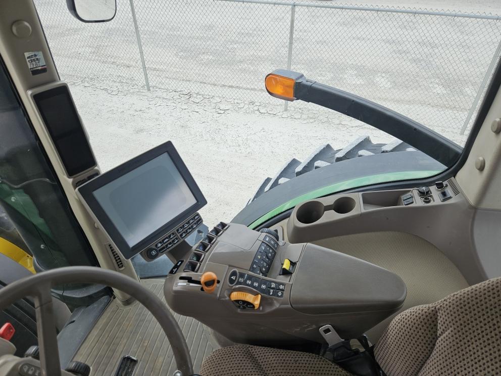 Image for 2014 John Deere 8345R