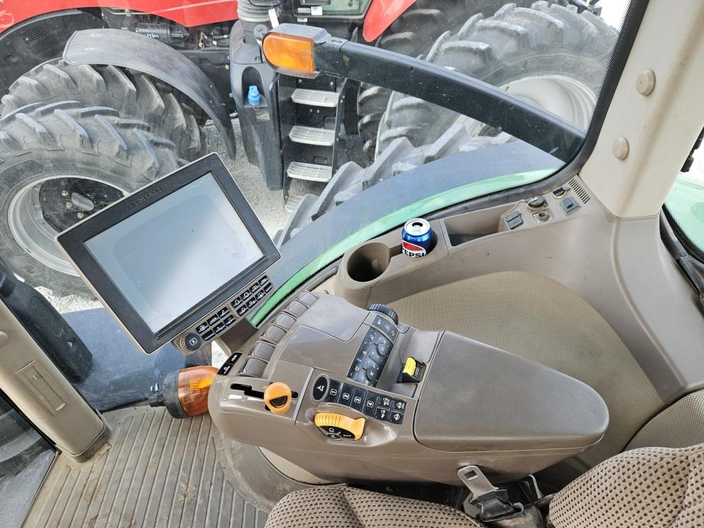 Image for 2014 John Deere 8345R