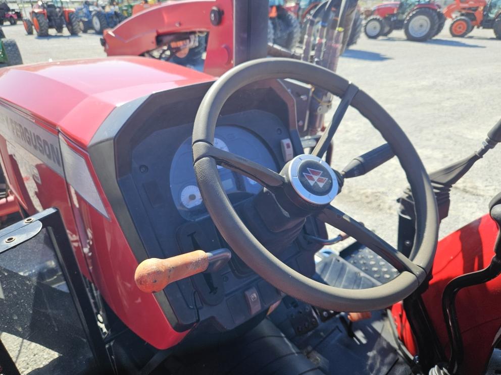 Image for 2015 Massey Ferguson 4709