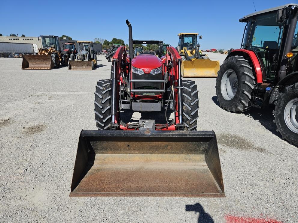 Image for 2015 Massey Ferguson 4709