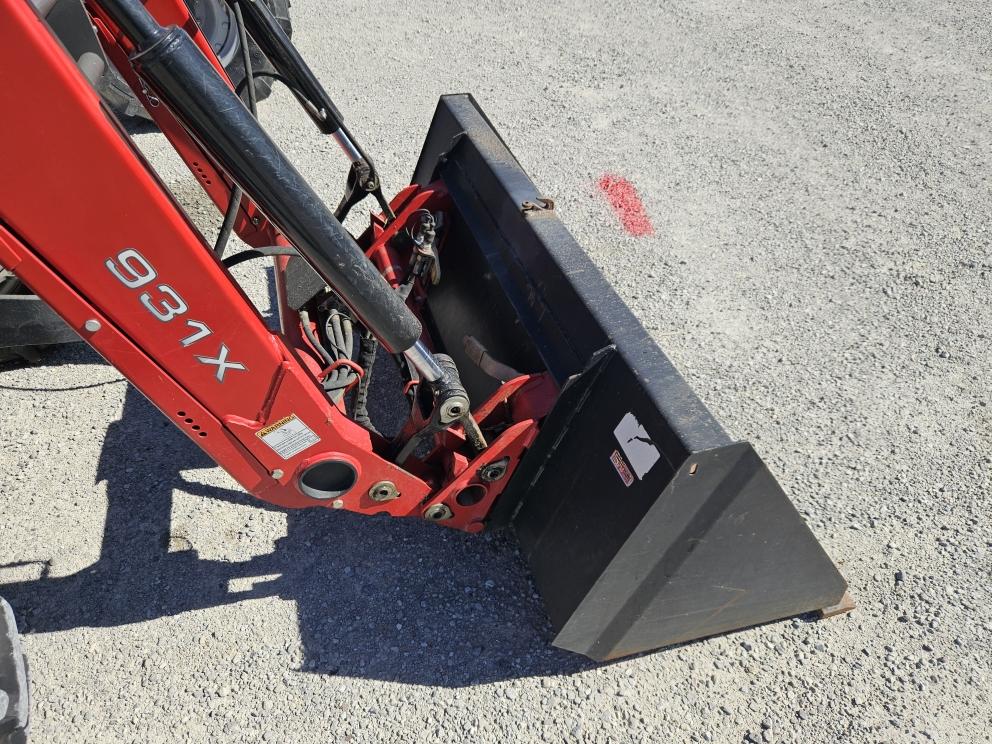 Image for 2015 Massey Ferguson 4709