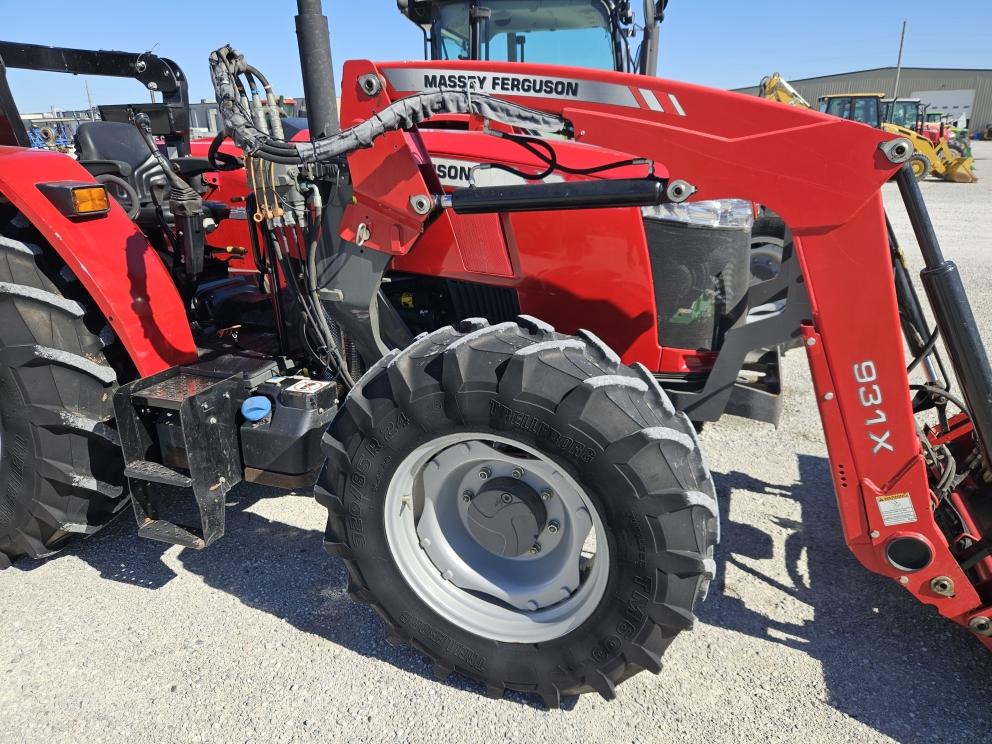 Image for 2015 Massey Ferguson 4709
