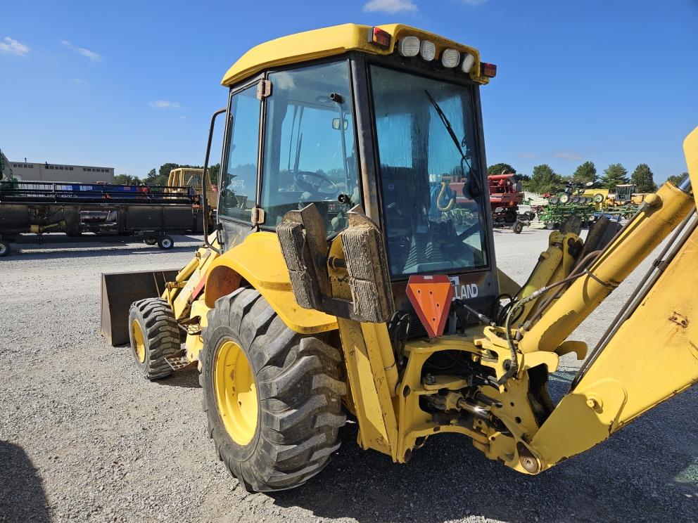 Image for 2004 New Holland LB75B