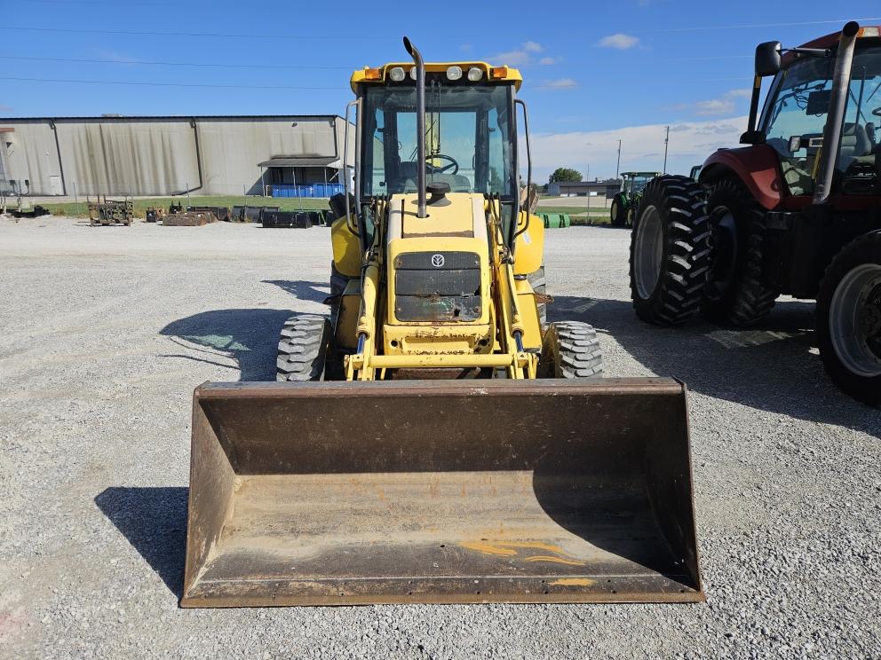 Image for 2004 New Holland LB75B