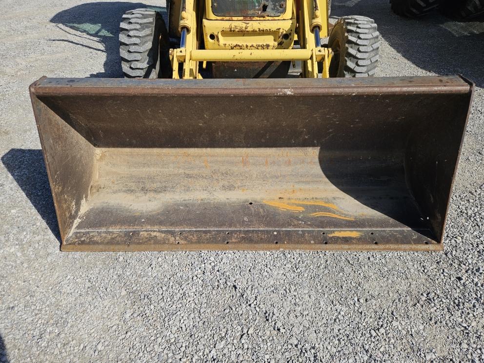 Image for 2004 New Holland LB75B