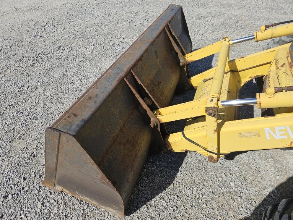 Image for 2004 New Holland LB75B