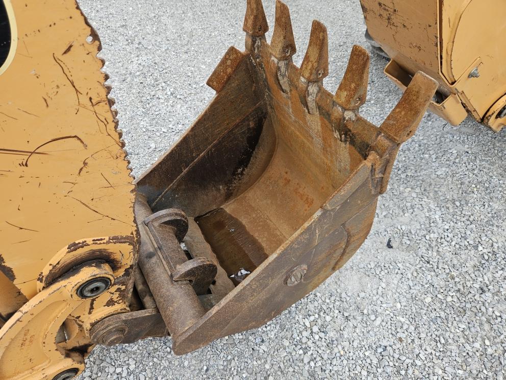 Image for 2012 Case 580SN