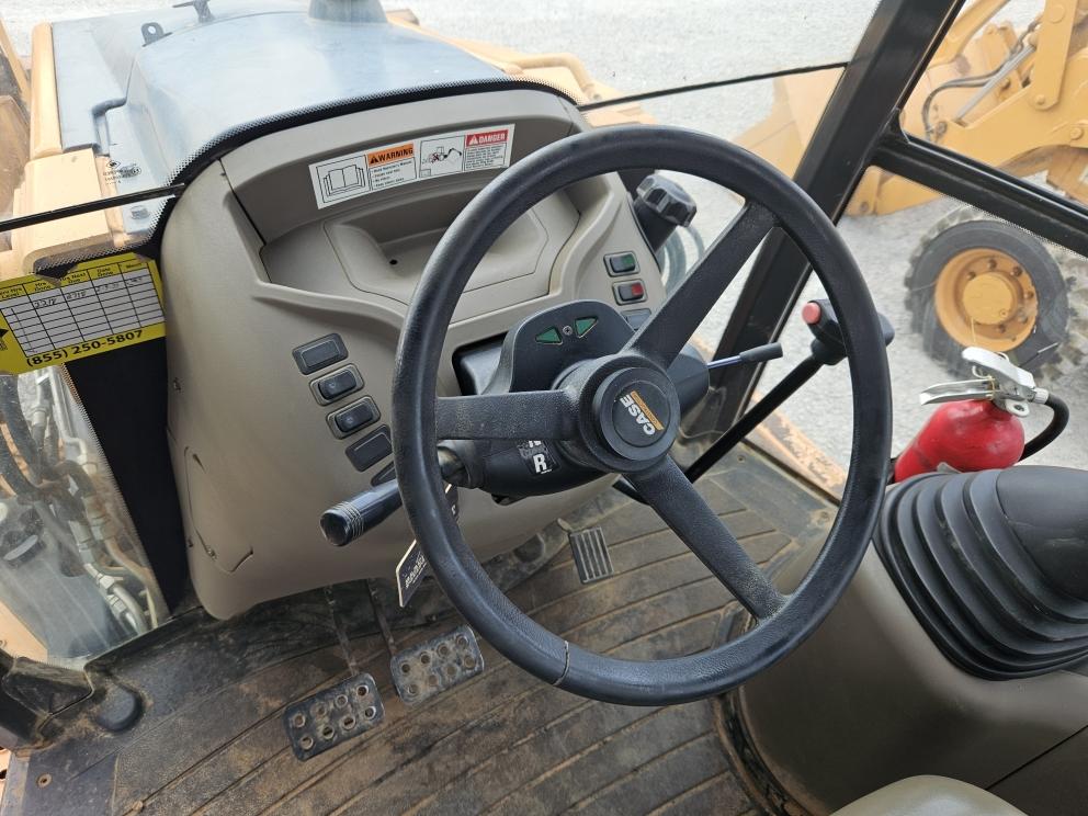 Image for 2012 Case 580SN