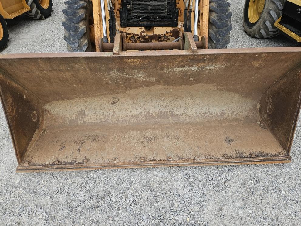 Image for 2012 Case 580SN