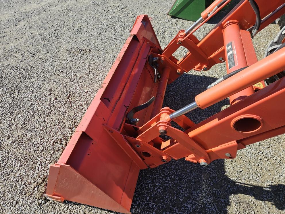 Image for 2019 Kubota M5-091