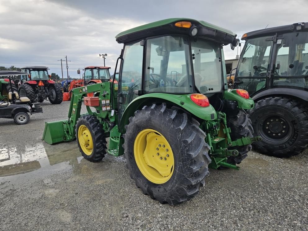 Image for 2016 John Deere 5075E