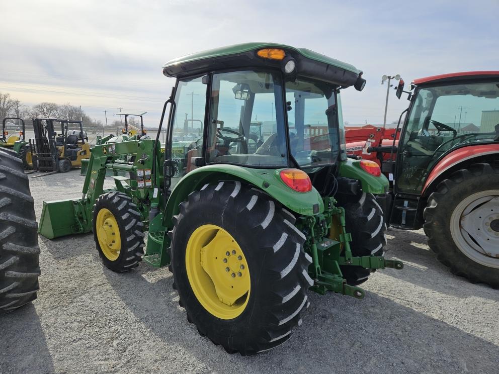Image for 2016 John Deere 5075E