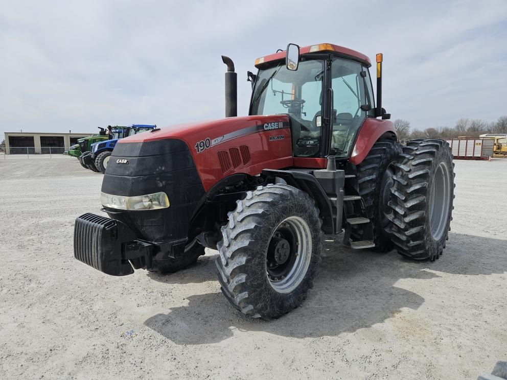 Image for 2010 Case IH Magnum 190