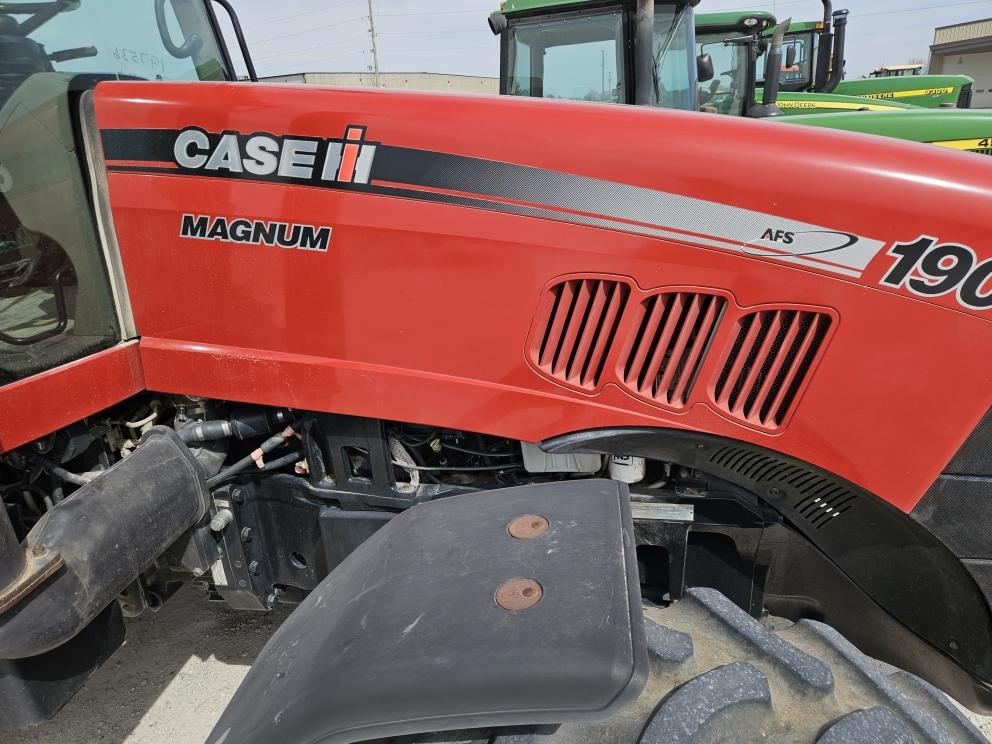 Image for 2010 Case IH Magnum 190