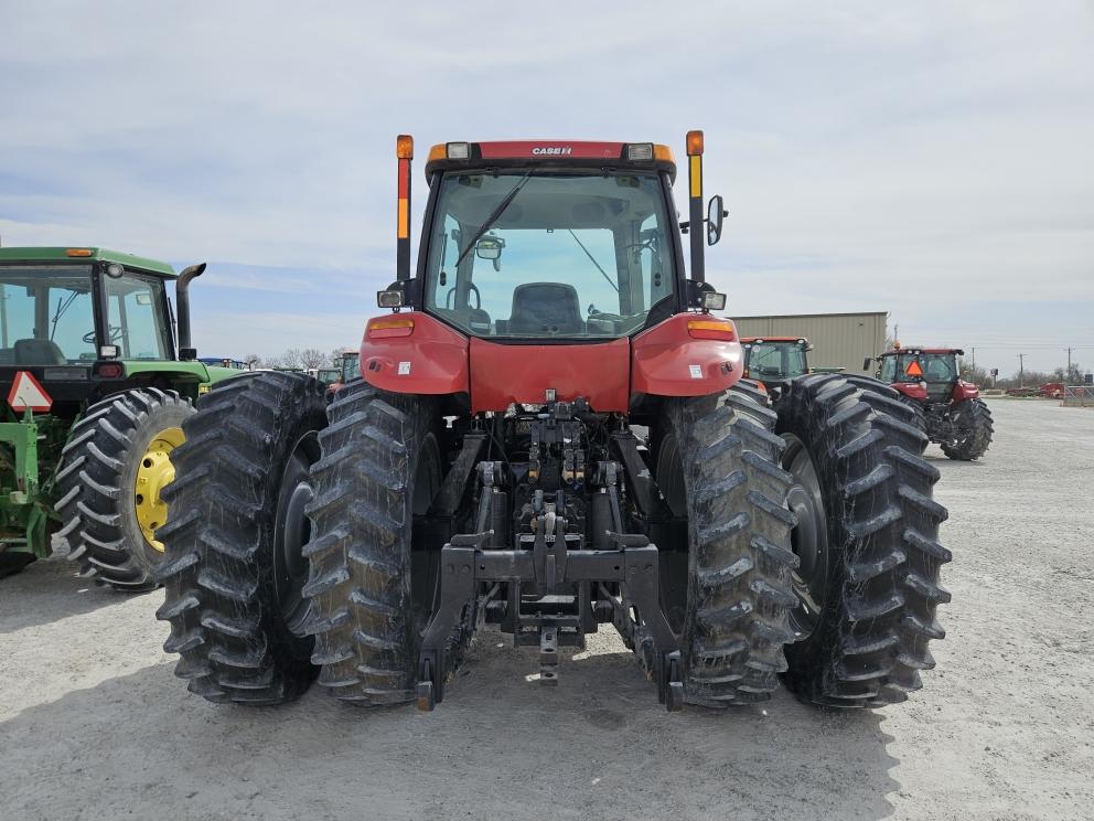 Image for 2010 Case IH Magnum 190