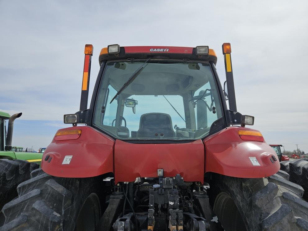 Image for 2010 Case IH Magnum 190