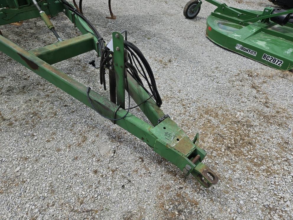 Image for 1997 John Deere 980