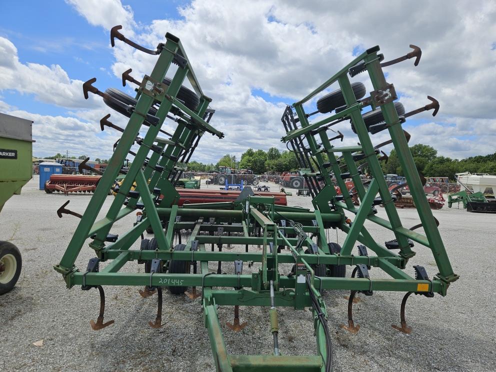 Image for 1997 John Deere 980