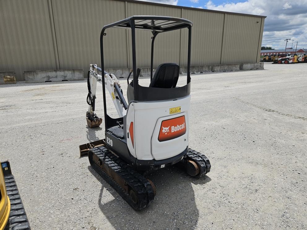 Image for 2016 Bobcat E20