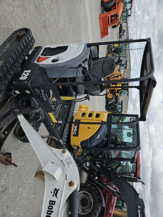 Image for 2016 Bobcat E20