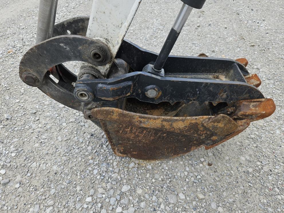 Image for 2016 Bobcat E20