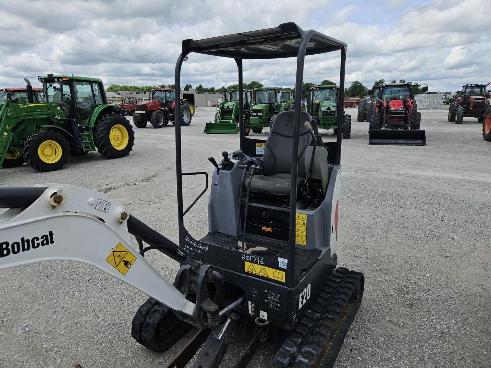 Image for 2016 Bobcat E20