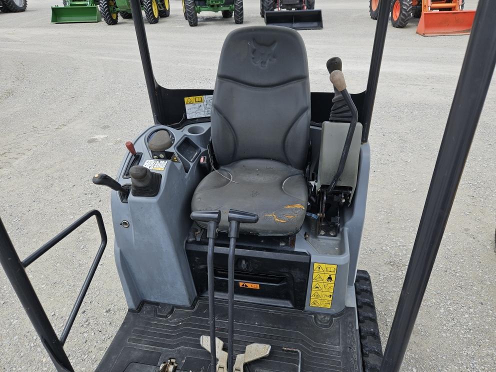 Image for 2016 Bobcat E20