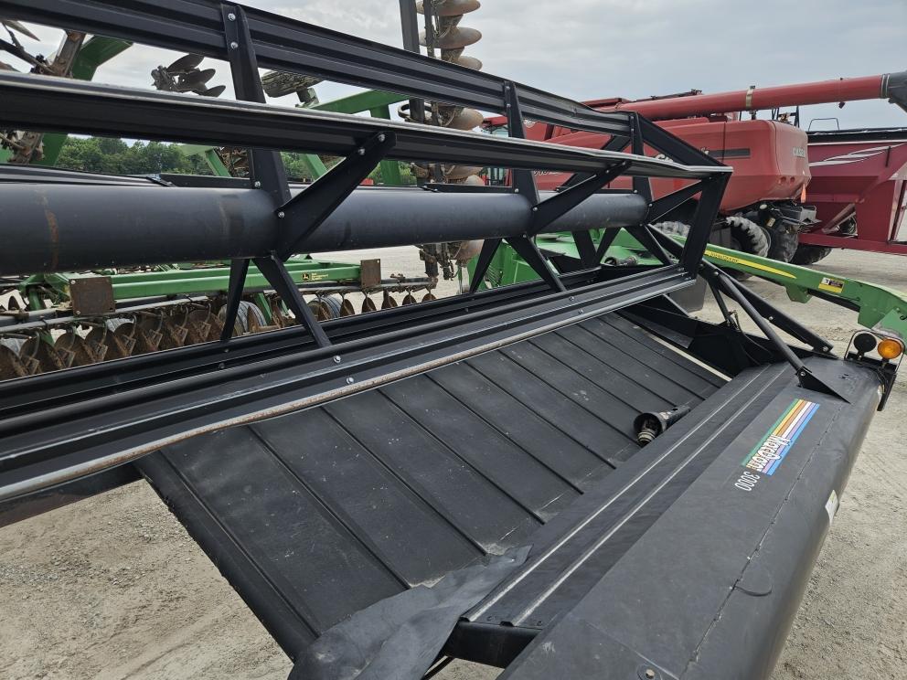 Image for 1998 MacDon 3000