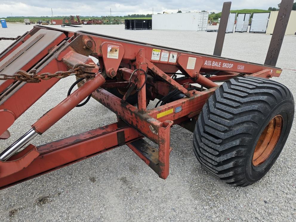 Image for 2003 Pro Ag 12SR Bale Skoop