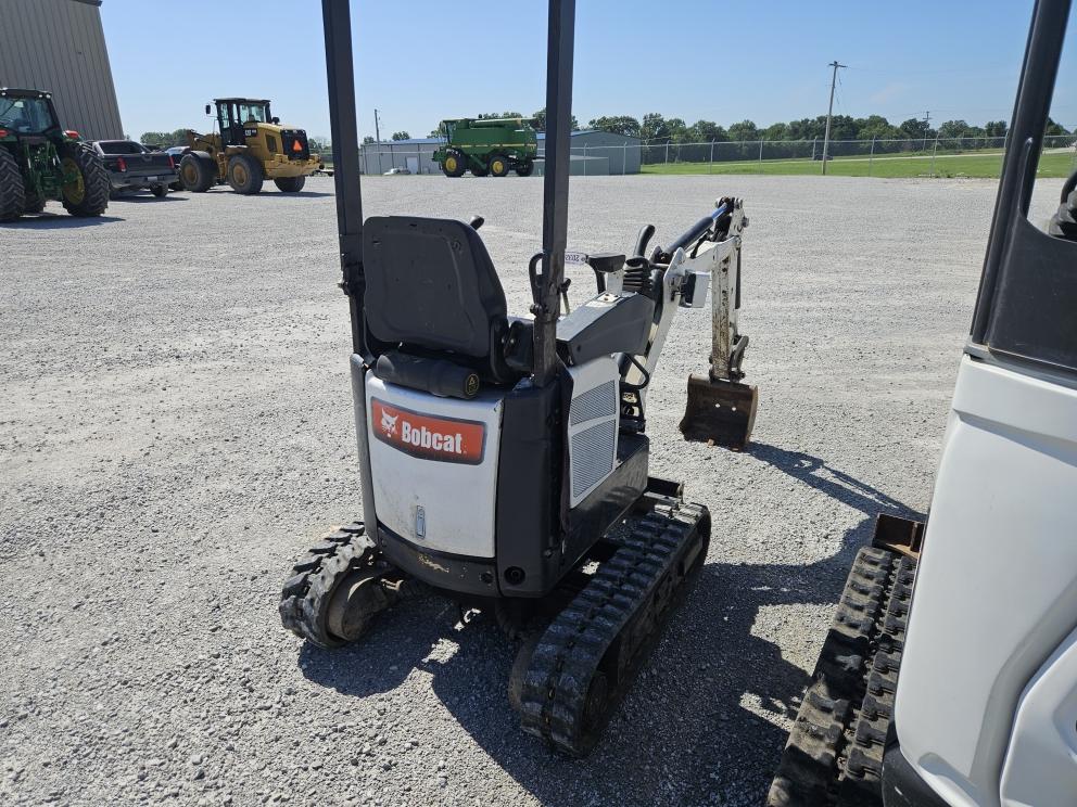 Image for 2015 Bobcat 418