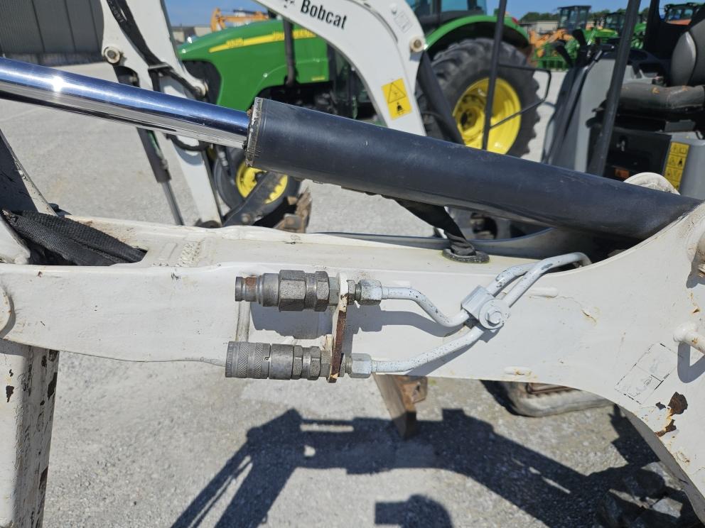 Image for 2015 Bobcat 418