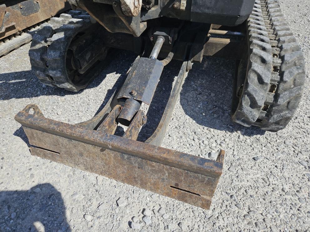 Image for 2015 Bobcat 418