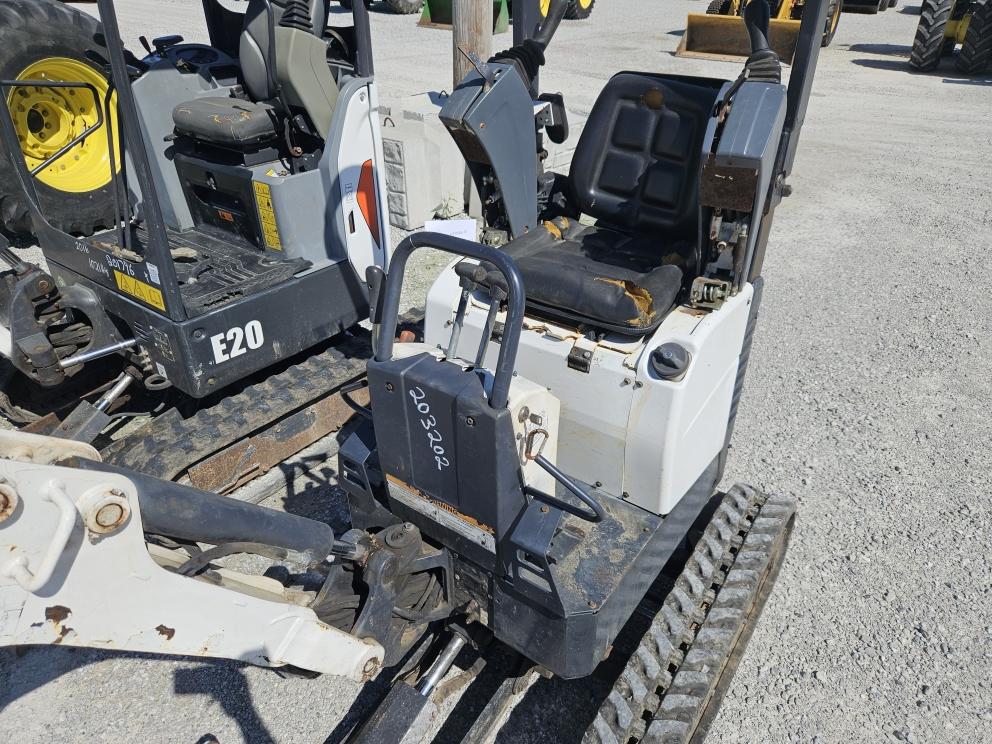 Image for 2015 Bobcat 418