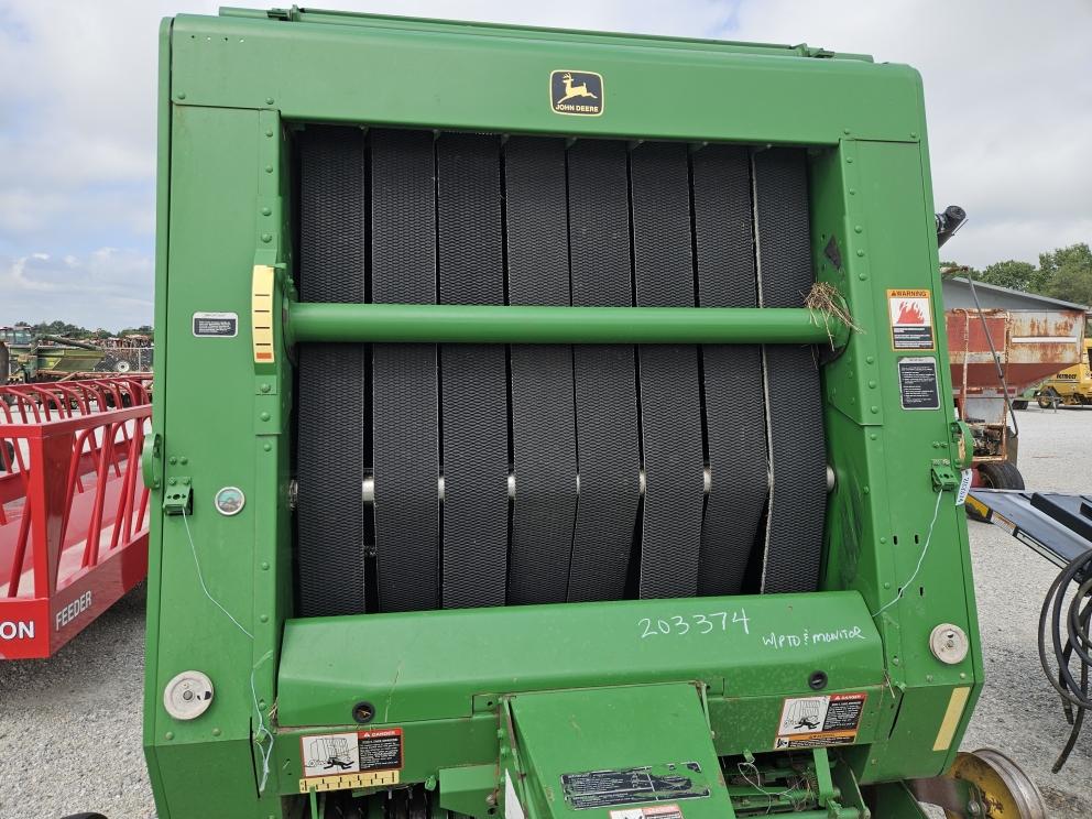 Image for 2001 John Deere 567