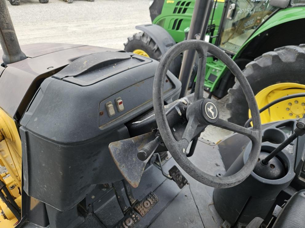 Image for 2004 John Deere 310G