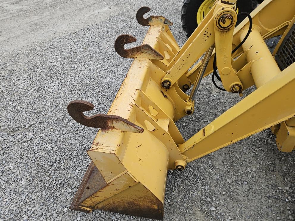 Image for 2004 John Deere 310G