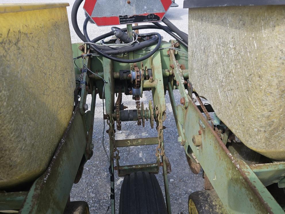 Image for John Deere 7000