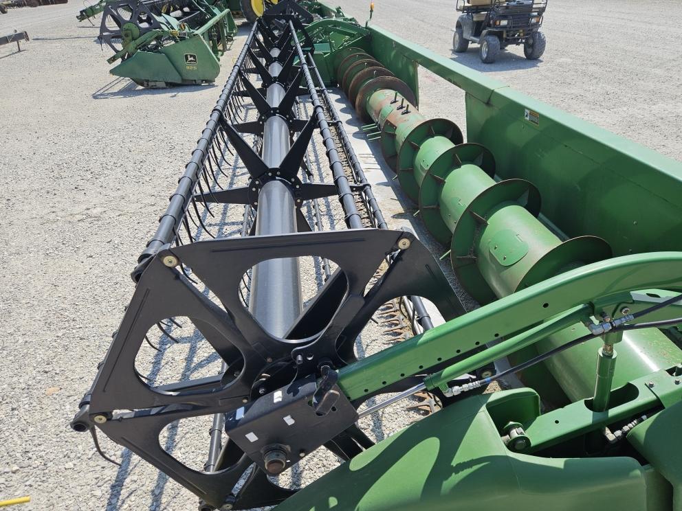 Image for 2005 John Deere 625F