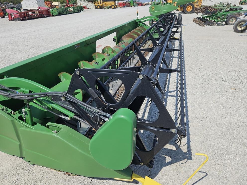 Image for 2005 John Deere 625F